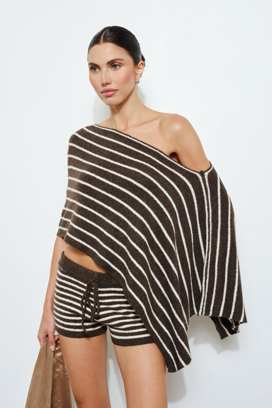 Barely There Pancho Set